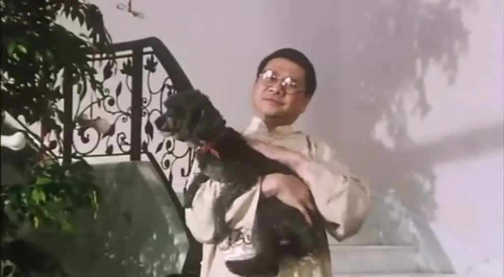 卫斯理之老猫--倪匡扮演老陈.jpg
