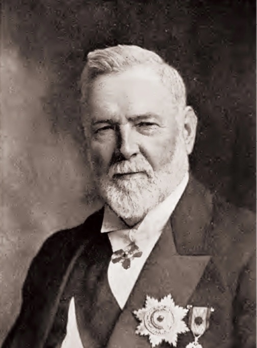 《推背图》英文版的翻译者之一李提摩太 .jpg